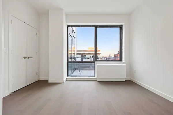 Rented by Greystar | media 2