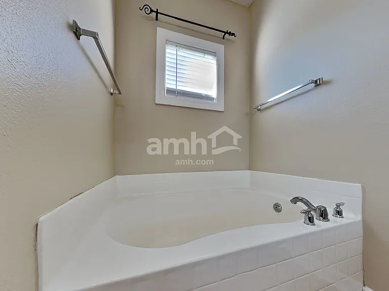 9675 Lomax Dr — Photo 13