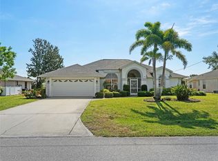 191 Fairway Rd, Rotonda West, FL 33947