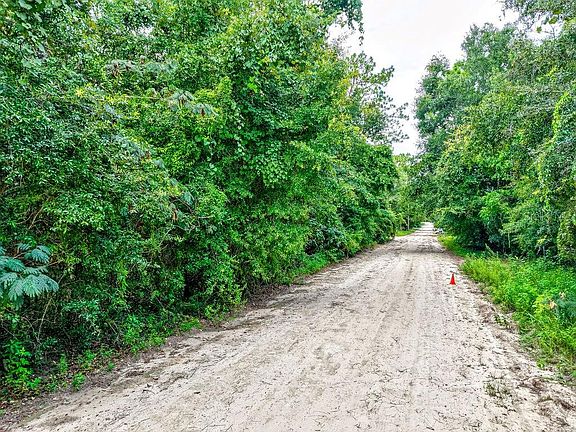 5th image of NE 51st Pl Lot 1