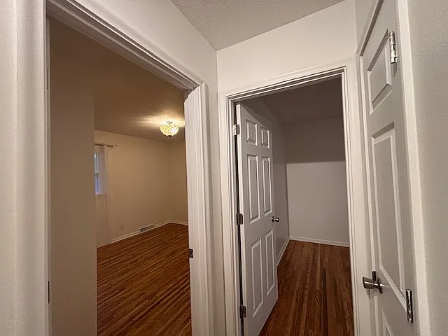 3 bed, 1200 sqft, $1,750 — Photo 4