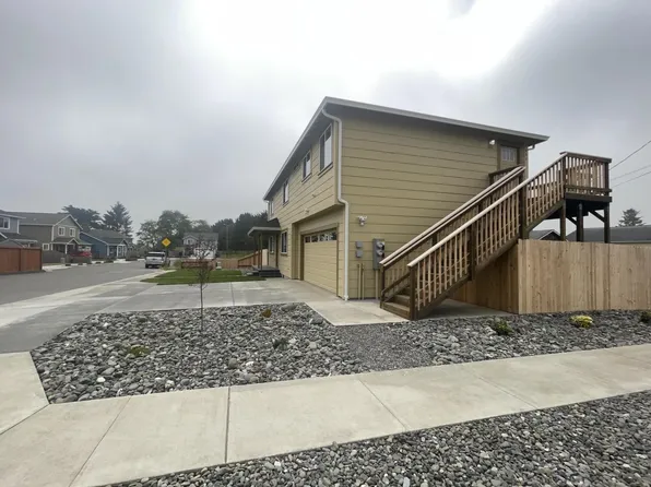 1486 Gavin Ln #1484, McKinleyville, CA 95519