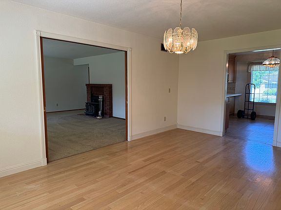 Dining Room to Family Room