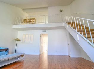 156 Yorktown Ln, Costa Mesa, CA 92626