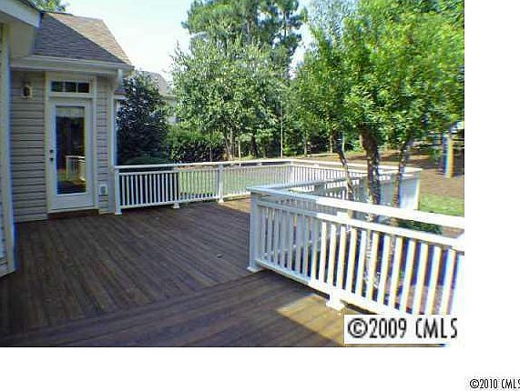 2nd image of 226 Fernbrook Dr