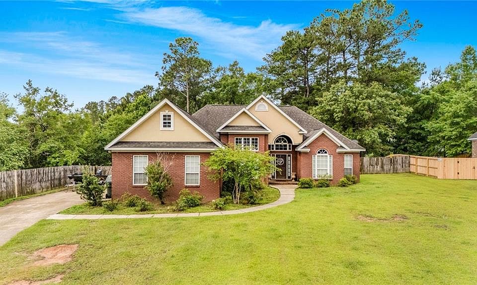 1st image of 35814 Delvan Ln