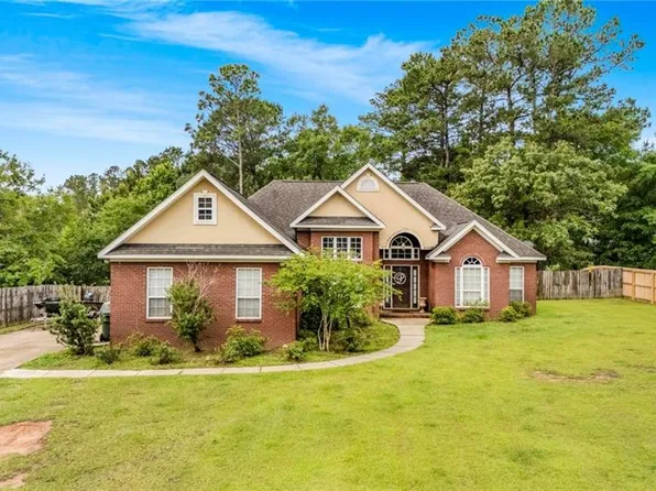 35814 Delvan Ln, Bay Minette, AL 36507