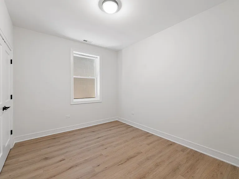 6340 S Drexel Ave #3 — Photo 20
