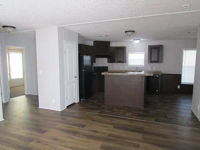 1st image of 7086 Greenbrier Village Dr #37