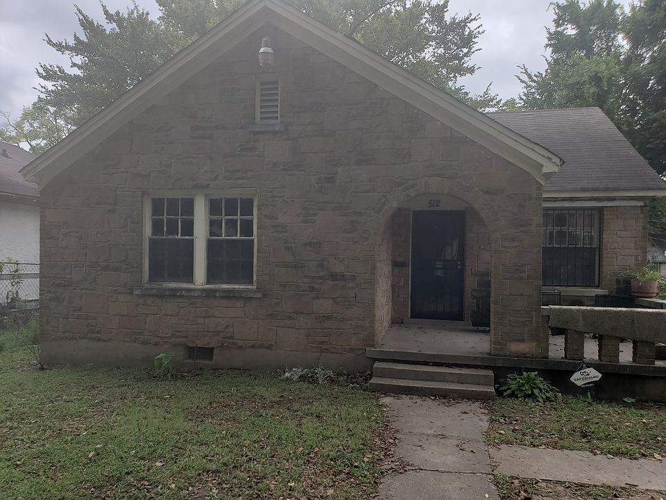 1st image of 512 S Parkway E