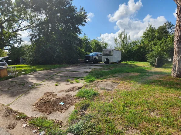 7414 Marilyn Ln, Houston, TX 77016