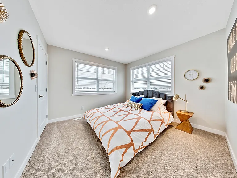 110 Baltzan Blvd — Photo 5