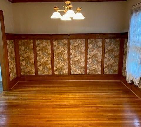 5th image of 210 Wadsworth St