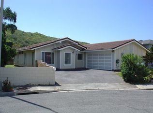 609 Eaea Pl, Honolulu, HI 96825