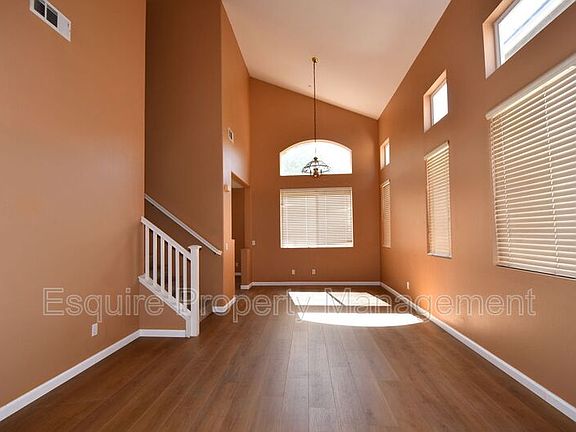 4th image of 1113 Paseo Las Nubes
