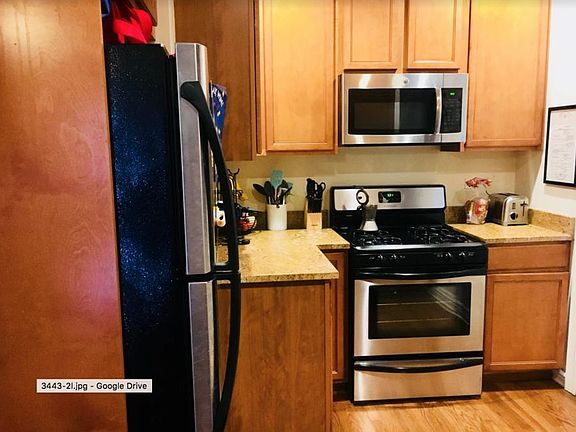 5th image of 3440 N Lakewood Ave #2