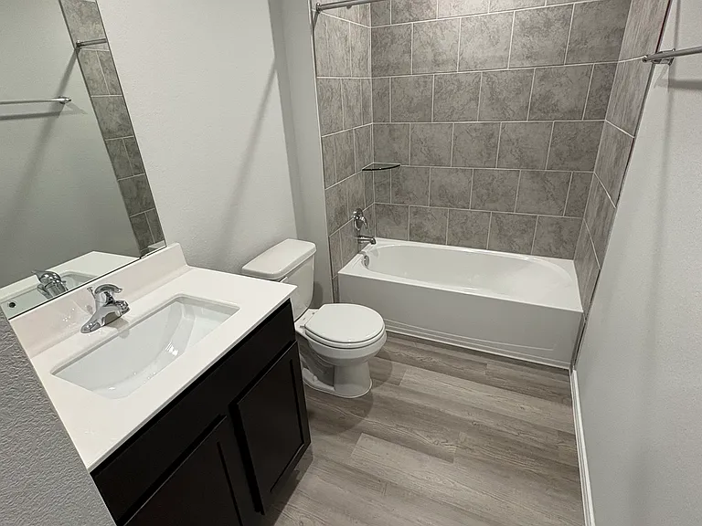 2215 Turmeric Ct — Photo 9