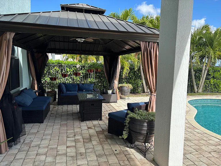 4834 Sand Dollar Dr — Photo 12