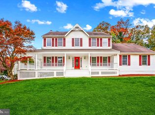 15513 Meherrin Dr, Centreville, VA 20120