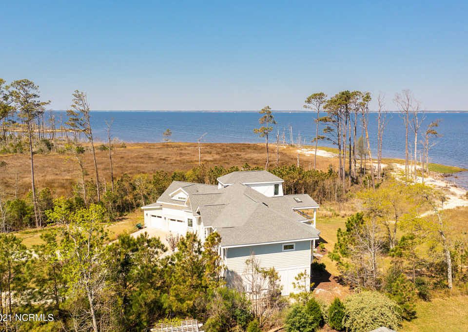 758 Sandy Point Dr, Beaufort, NC 28516 | Zillow