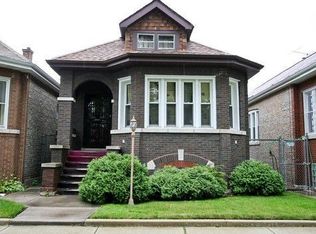 8616 S Bishop St, Chicago, IL 60620