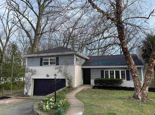 6329 Aracoma Rd, Huntington, WV 25705