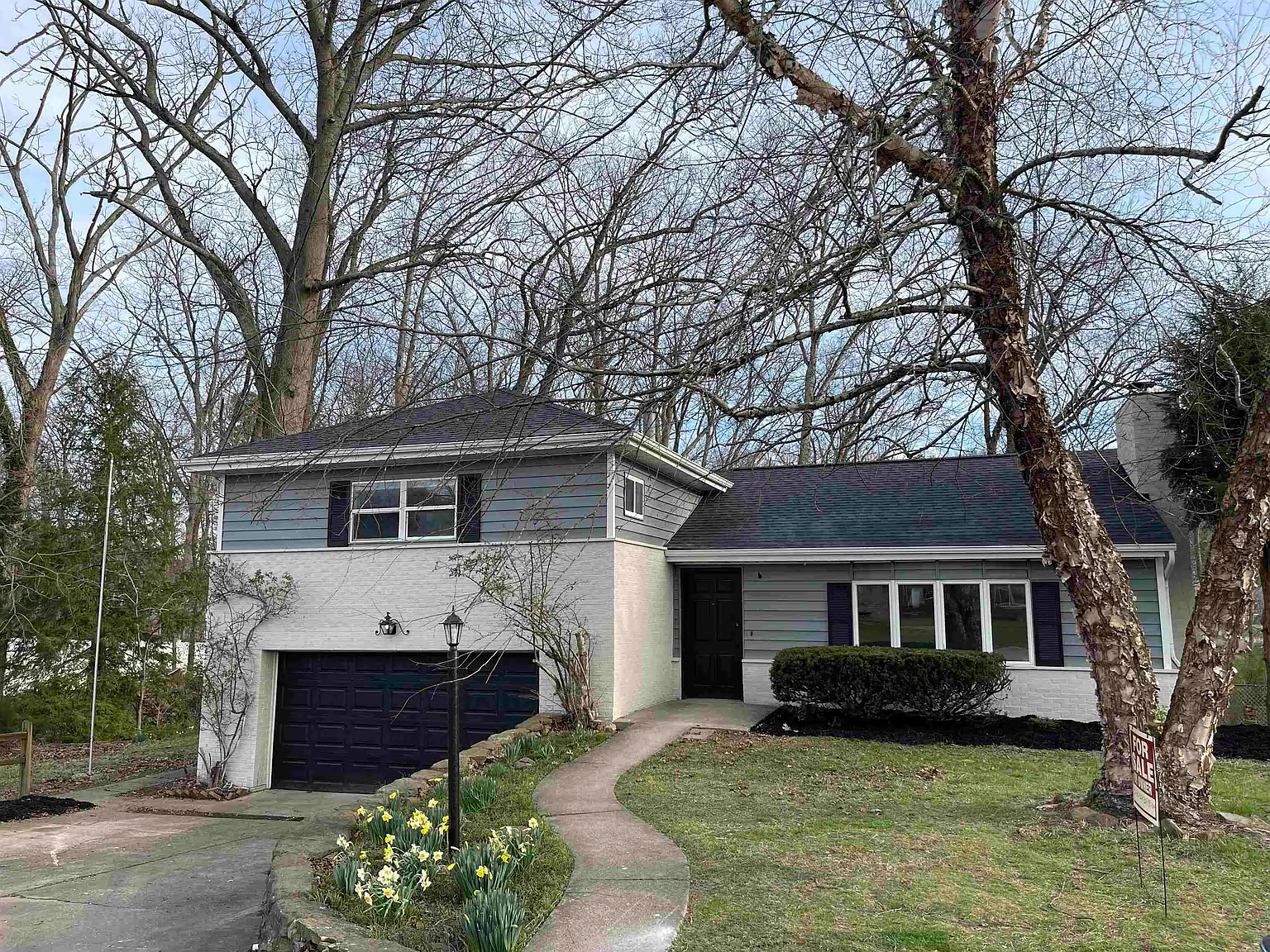 96 Aracoma Rd photo 1