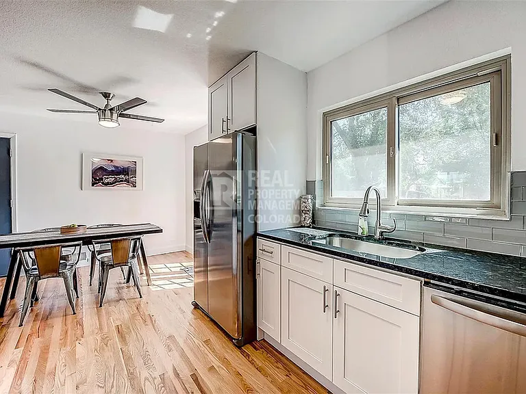 3426 S Wolff St — Photo 12