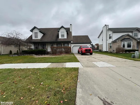 54606 Autumn View Dr, New Baltimore, MI 48047