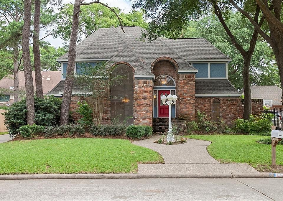 1st image of 3814 Trappers Forest Dr
