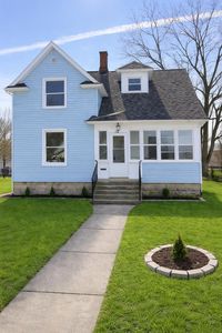 12 E 19th St, Holland, MI, 49423