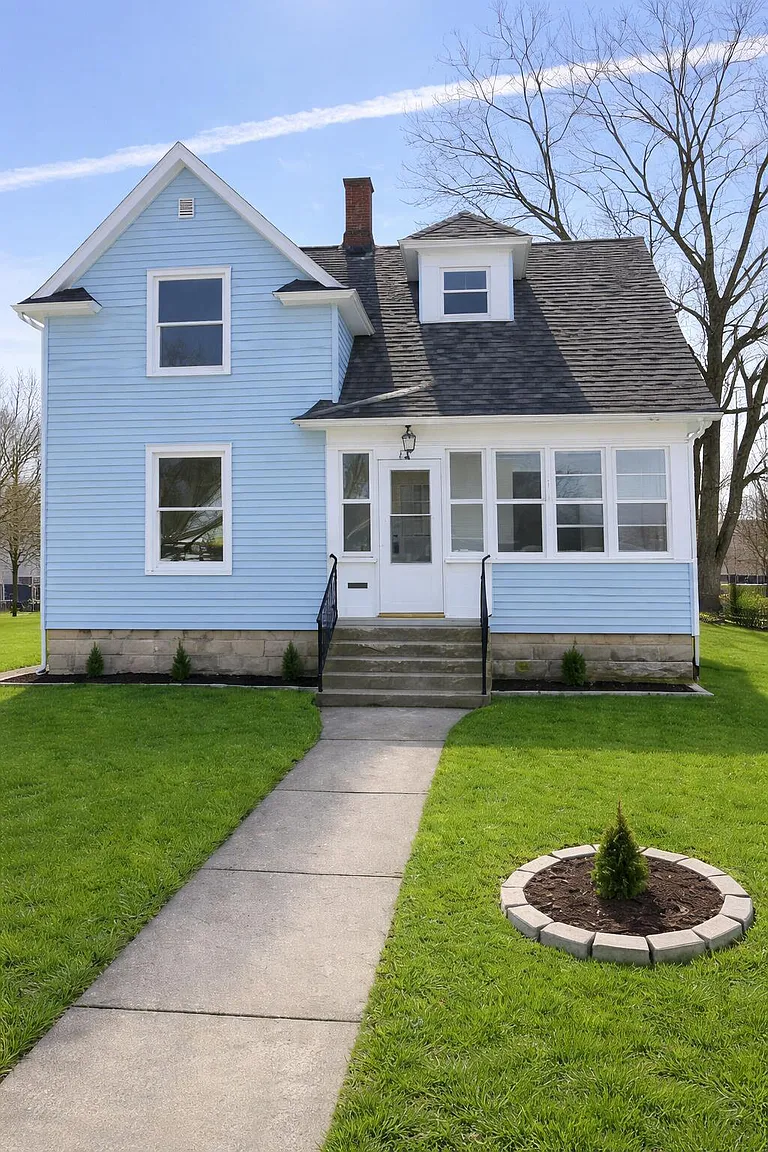 12 E 19th St photo 1