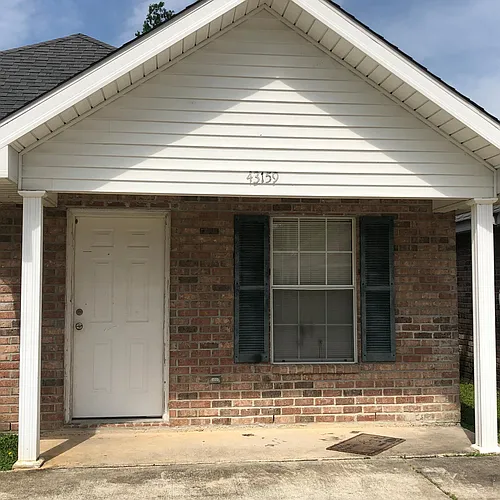 43159 Remington Dr Photo 1