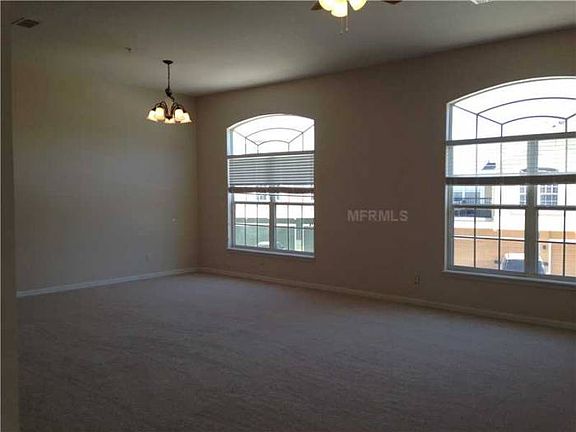 Alt View of Living Room