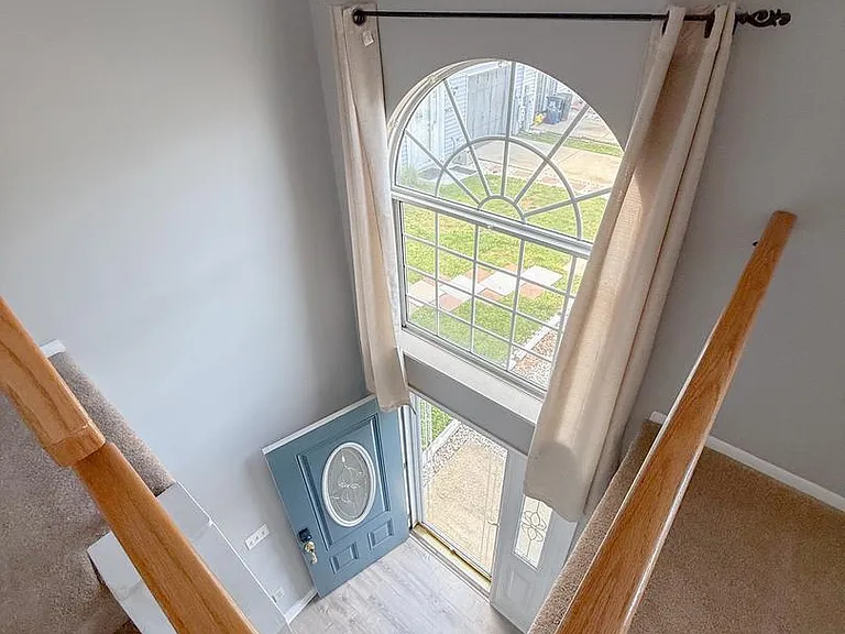 9424 Sea Breeze Ct — Photo 13