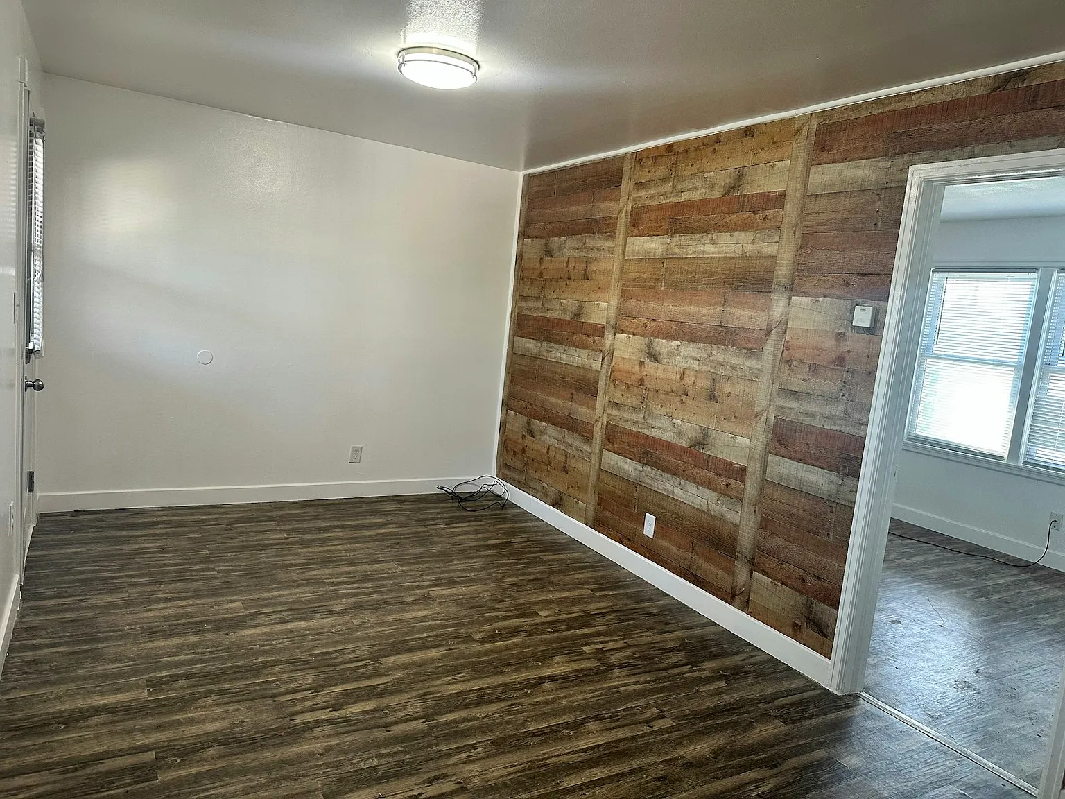 525 East Omaha Street, Unit 4 — Photo 3