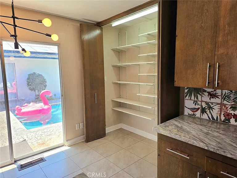 15198 Darnell Dr — Photo 11