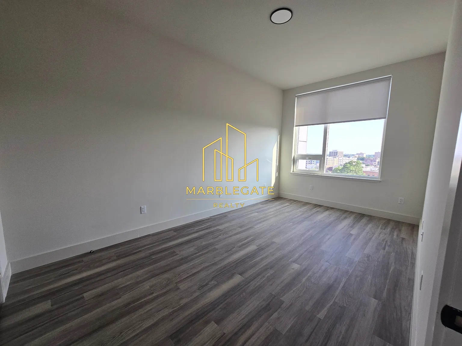 1 bed, 650 sqft, $2,495 — Photo 2