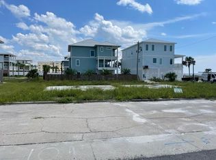 105 26th St, Mexico Beach, FL 32456