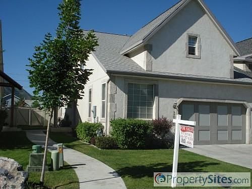 1st image of 3072 E Somerset Village Way