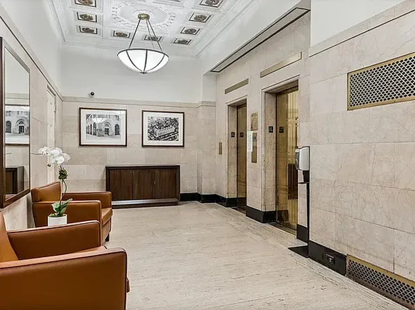 465 West 23rd Street image 20 of 28