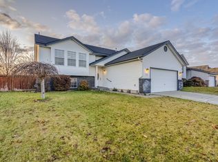 3186 N Alfalfa Loop, Post Falls, ID 83854