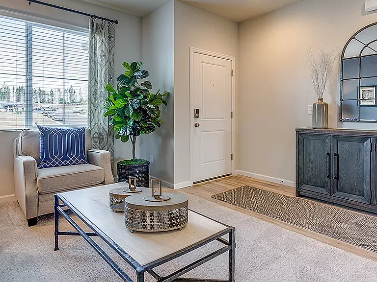 3664 NE Pioneer St — Photo 8