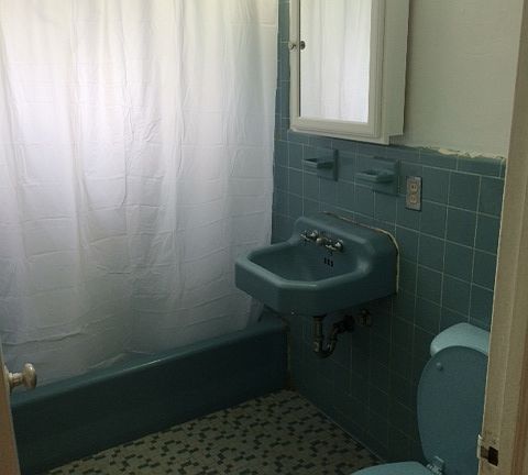 4th image of 2220 Calais Dr APT 3