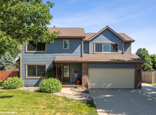 909 SE Meadowlark Dr, Grimes, IA 50111