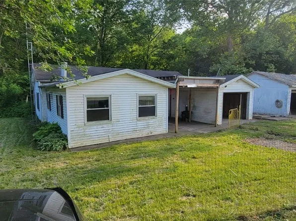 1493 N Hampton Rd, New Carlisle, OH 45344