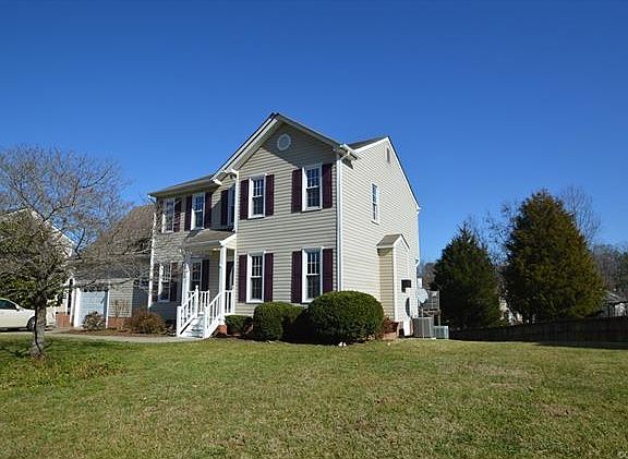 3rd image of 1815 Providence Creek Trl