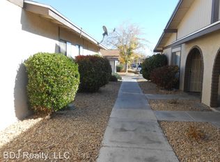 5725 Smoke Ranch Rd, Las Vegas, NV 89108