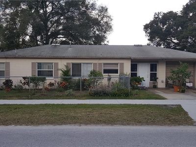723 N Saint Clair Abrams Ave, Tavares, FL, 32778
