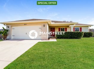 3213 NW 4th Pl, Cape Coral, FL 33993